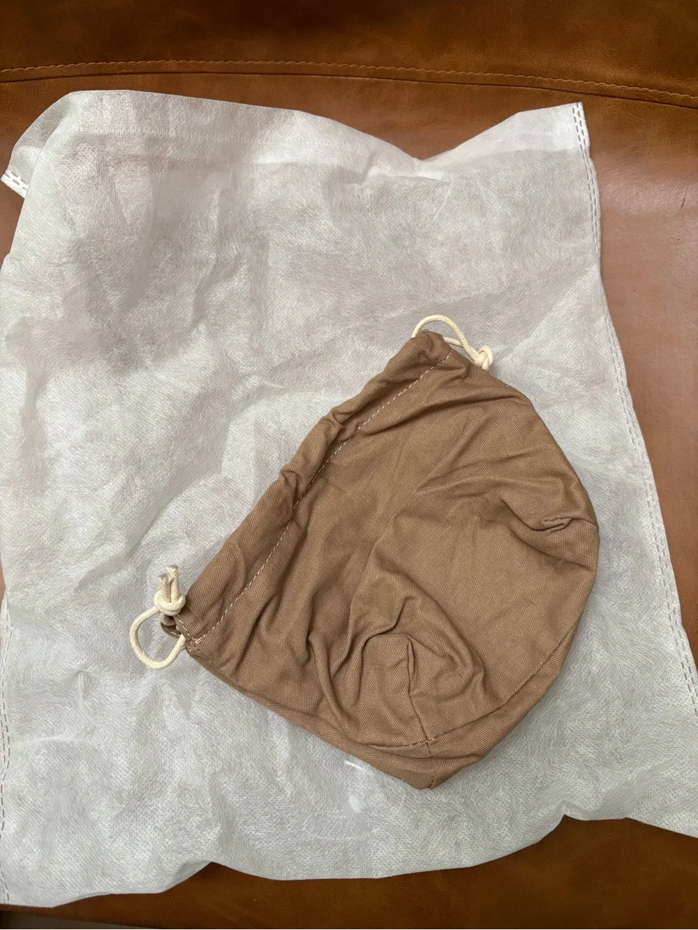 Leather Shoulder Bag - Picture 8 of 10